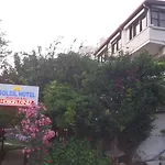 ホテル Soleil クシャダス